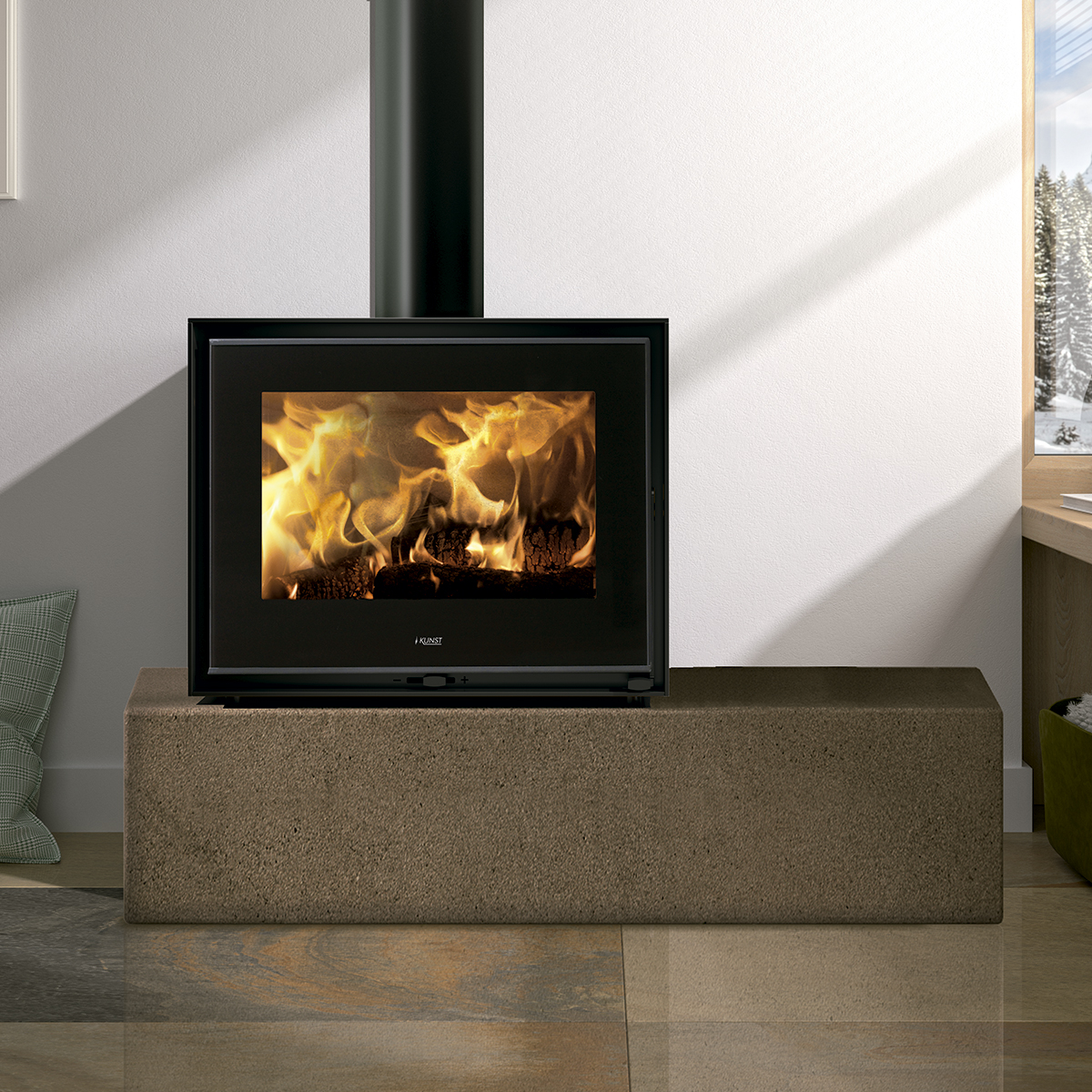 Kaminofen Kunst Stoves WENGUE - Holzofen mit großem Feuerraum und großer Scheibe für den vollen Blick auf das romantische Feuer