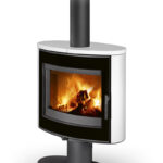 ROMOTOP NORDAC – Speicherofen Ofen GmbH ofen.gmbh ROMOTOP STROMBOLI G T drehbarer Kaminofen Keramik – Originalfoto