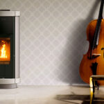 Thermorossi Chic Idra 29 Evo – wasserführender Pelletofen Ofen GmbH ofen.gmbh Thermorossi Dorica metalcolor idra – Originalfoto des Herstellers im Wohnambiente