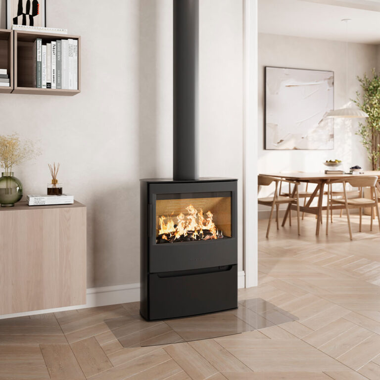 WIKING Maxi 4 – Hersteller-Produktbild, Kaminofen